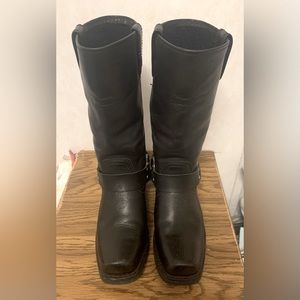 Harley Davidson Women boots sz 6